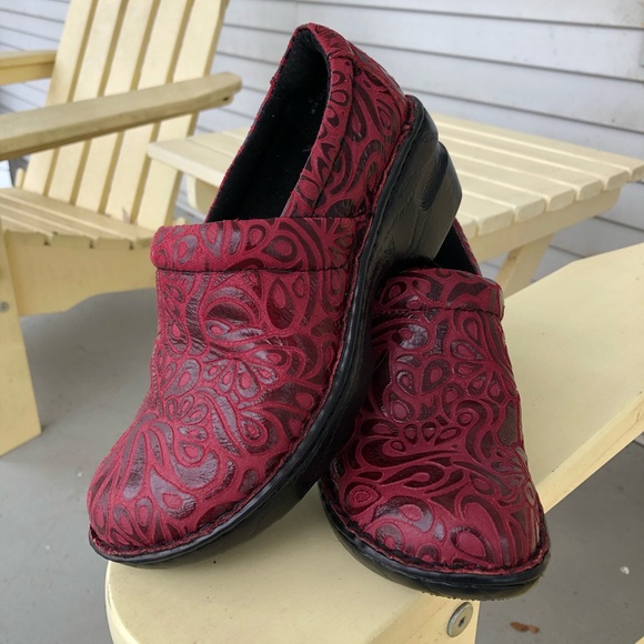 BOC Shoes - Born Concept ( BOC) burgundy leather shoes EUC